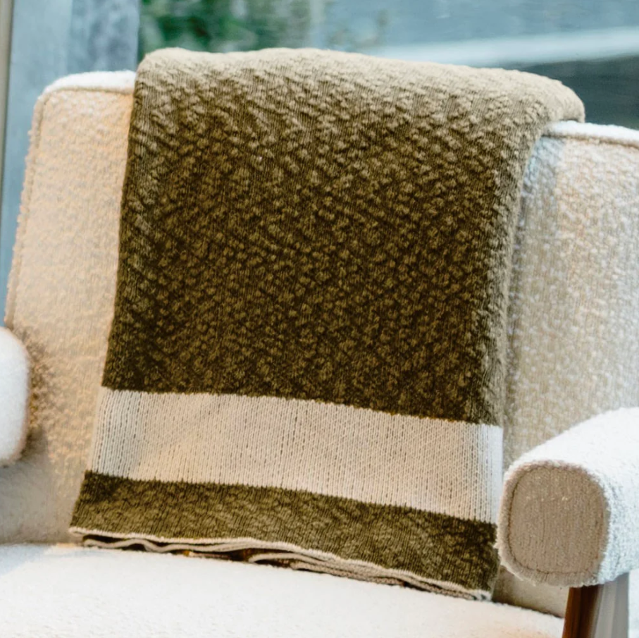 Zen Throw - Olive/White