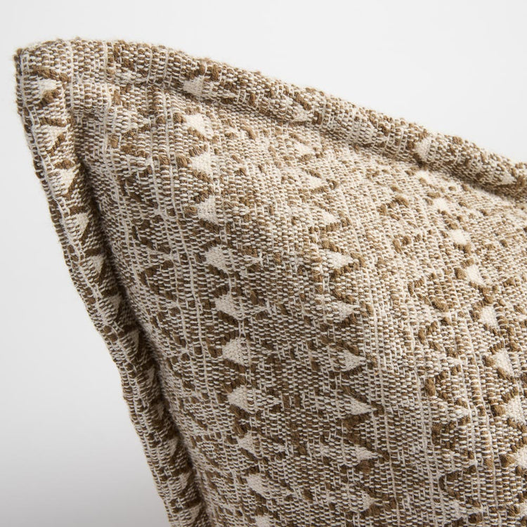 Lowan Cushion - Natural/Chocolate