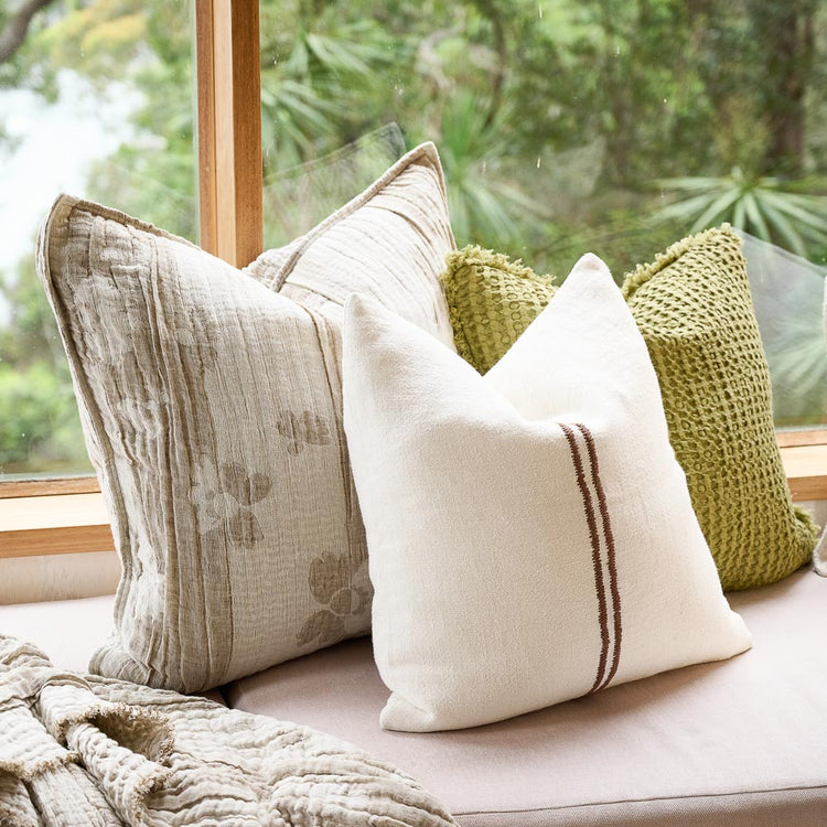 Orion Linen Cushion - Off White/Chocolate