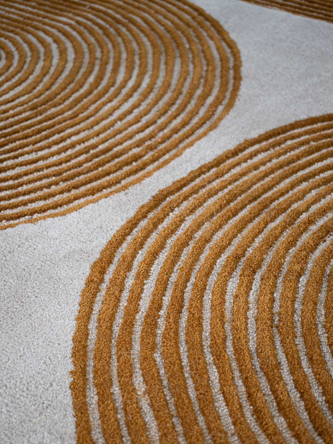 Viper Wool Rug - Golden