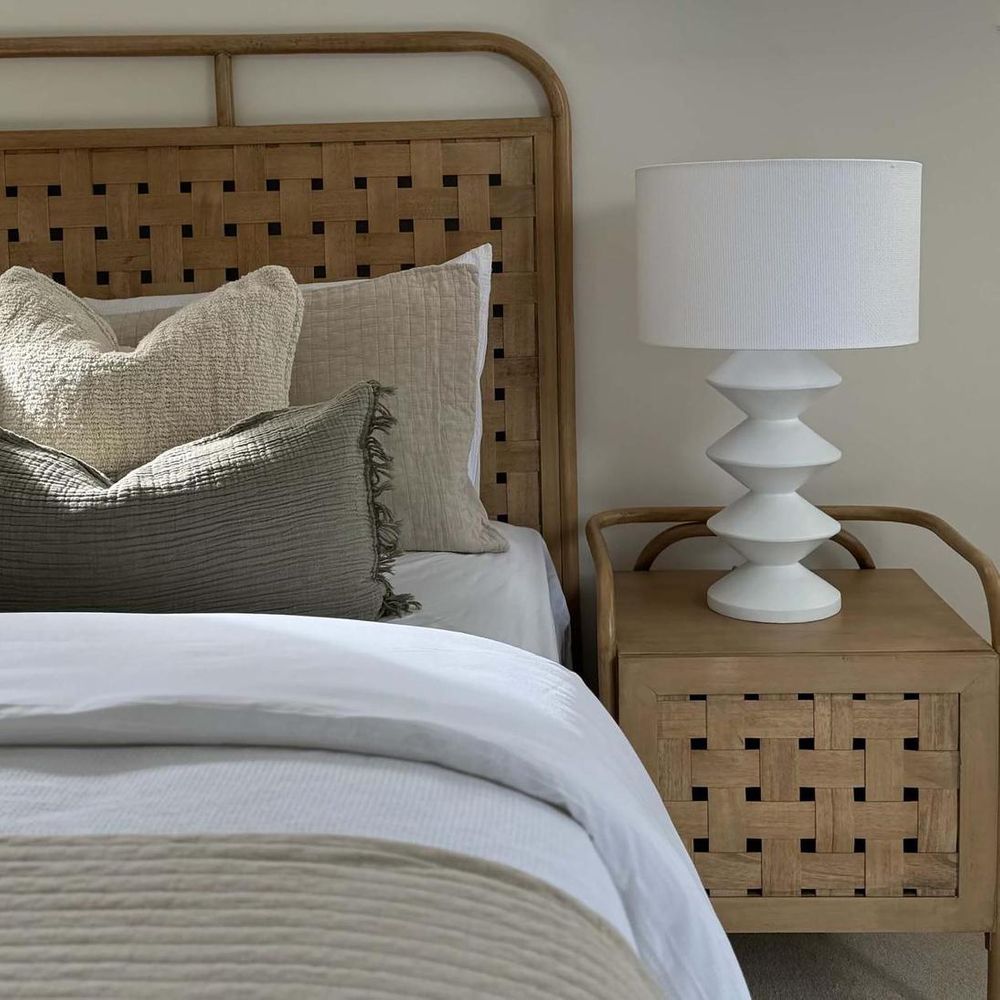 Aldo Lamp - White