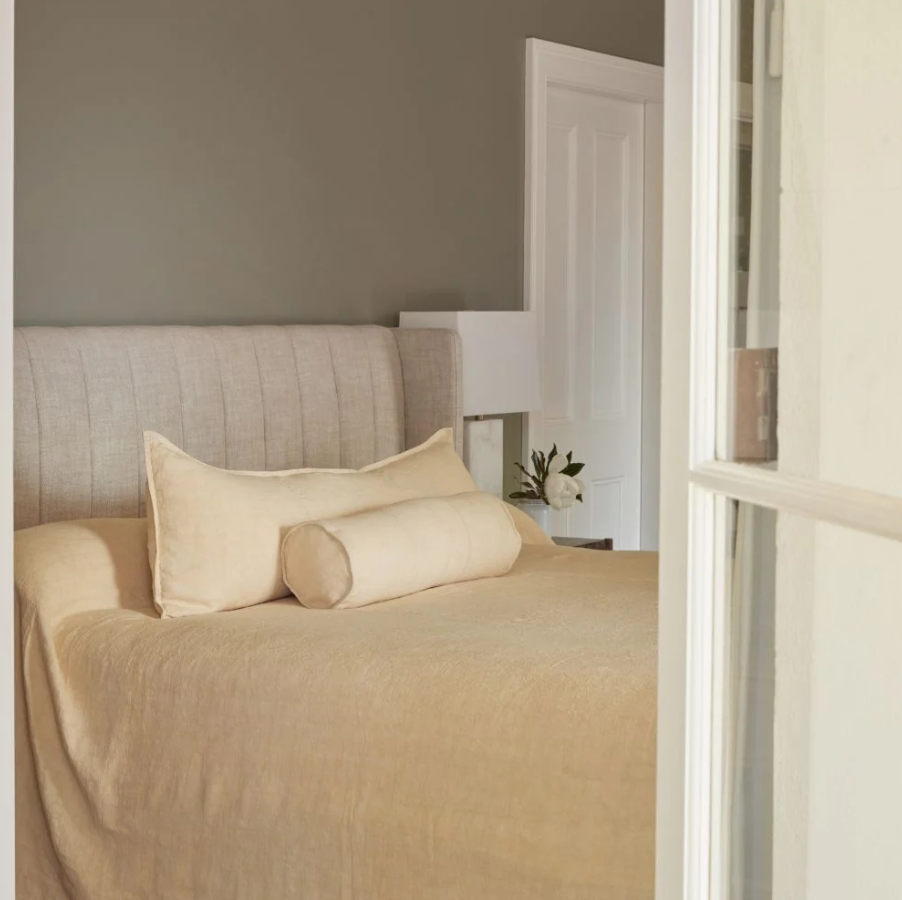 Luca Linen Bolster - Soft Butter