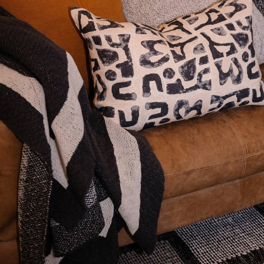 Zen Throw - Midnight with Off White Border