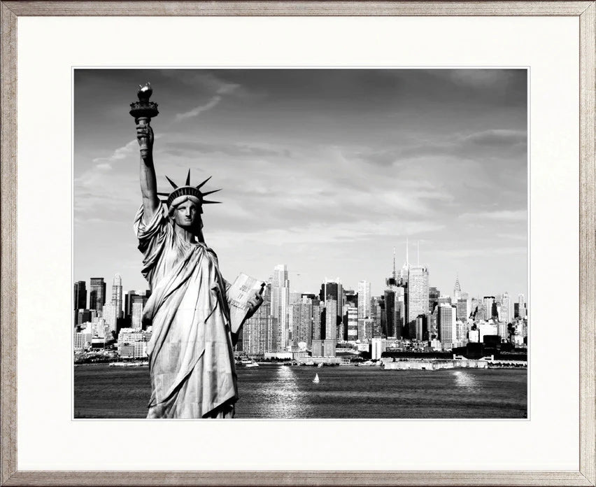 Statue Of Liberty - Art Print
