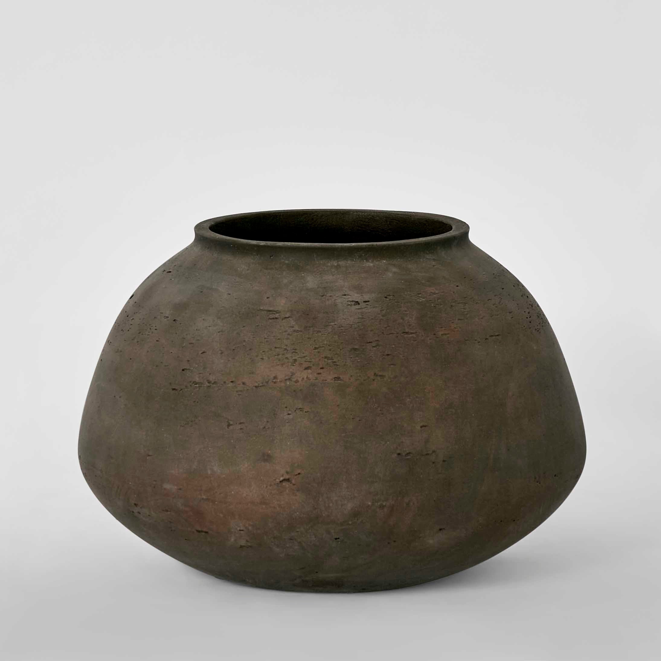 Landis Wide Vase - Earth Brown