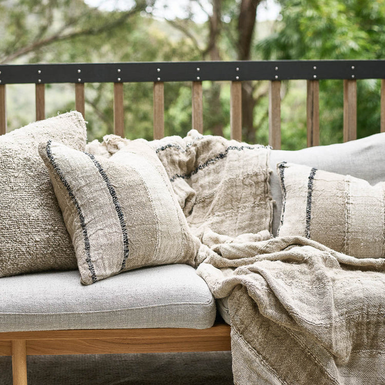 Retreat Cushion - Natural/Ivory/Black