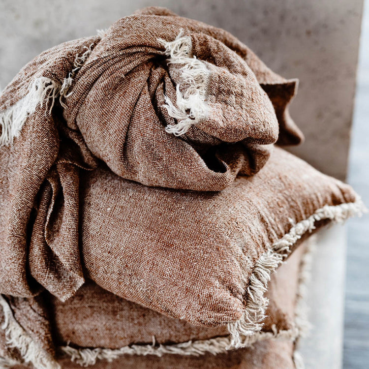 Tabako Linen Throw