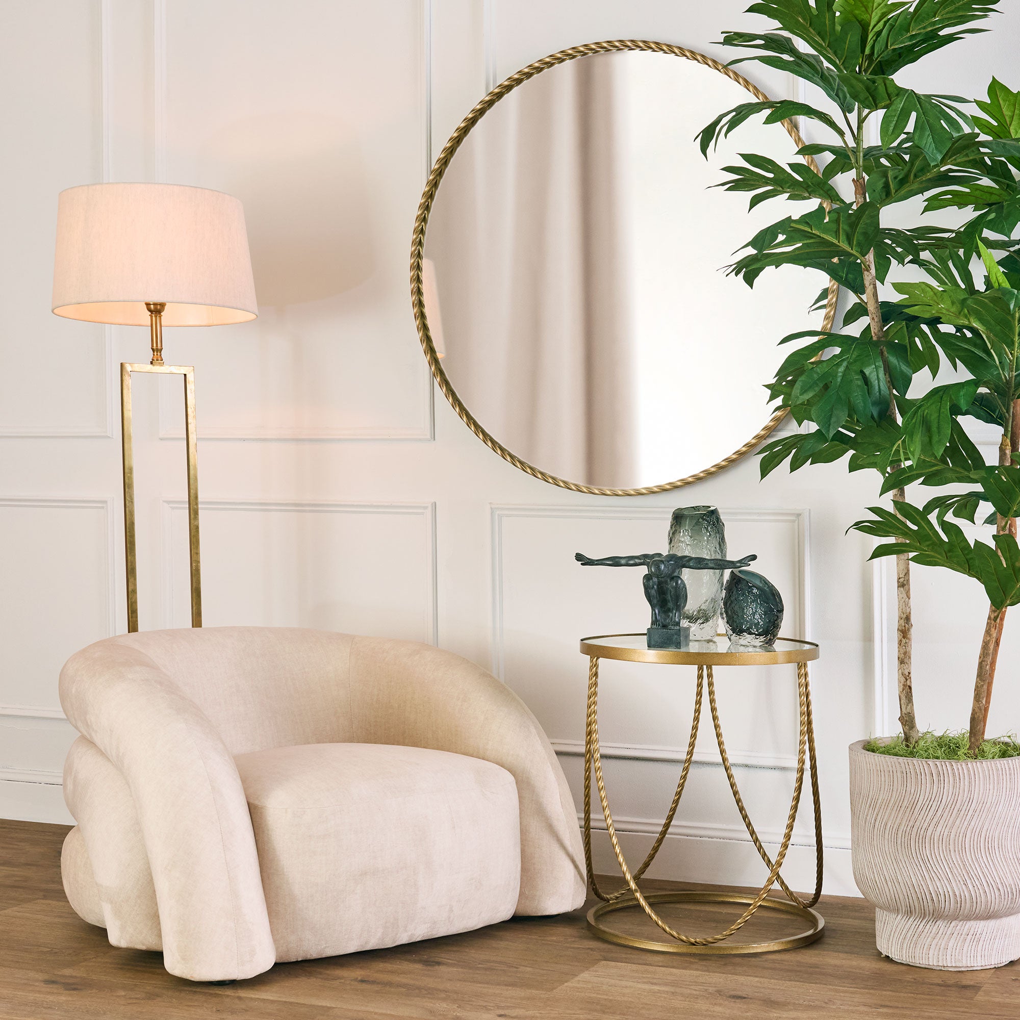 Palais Round Side Table - Gold