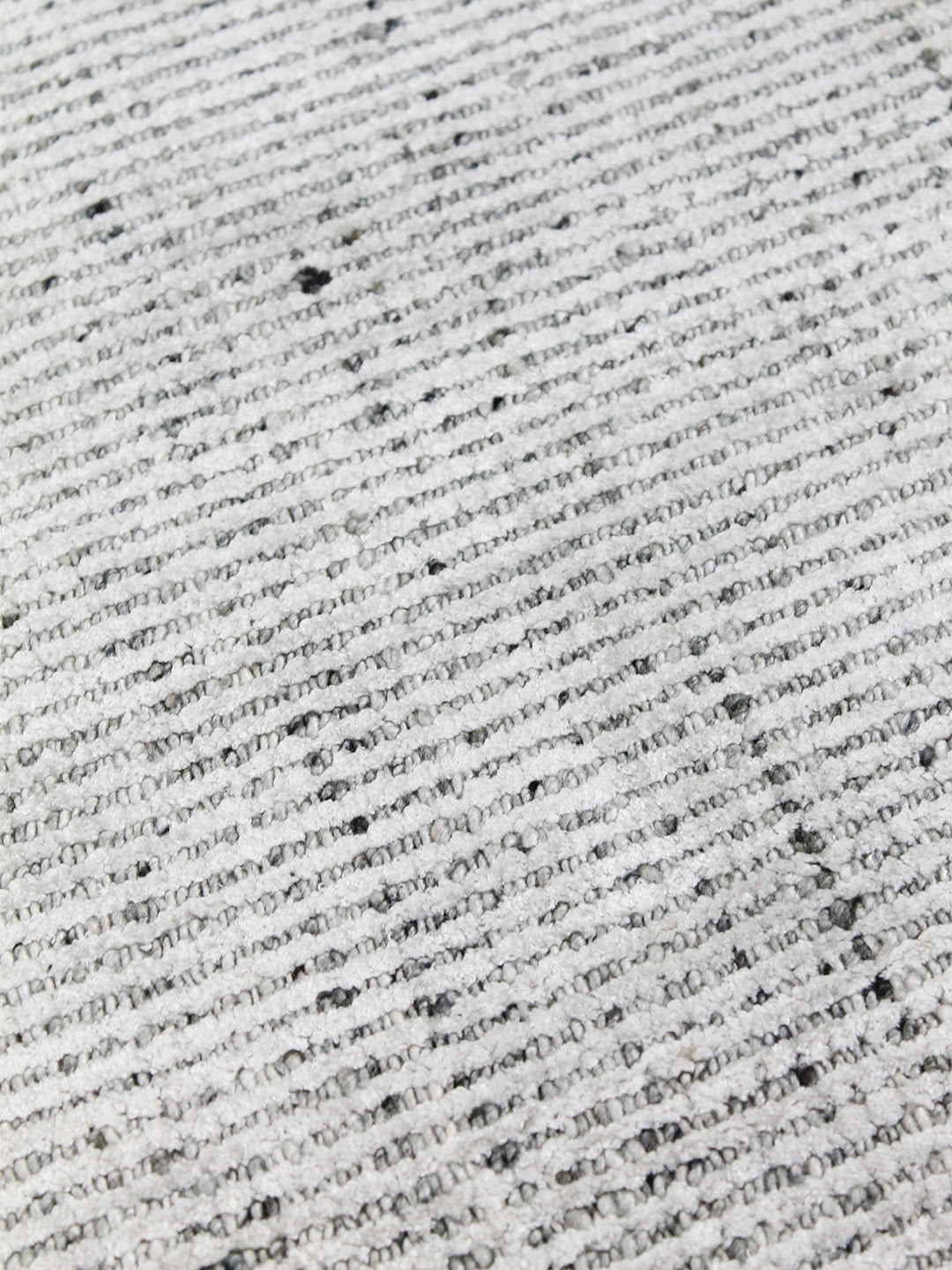 Garcia Wool & Artsilk Rug - Oyster