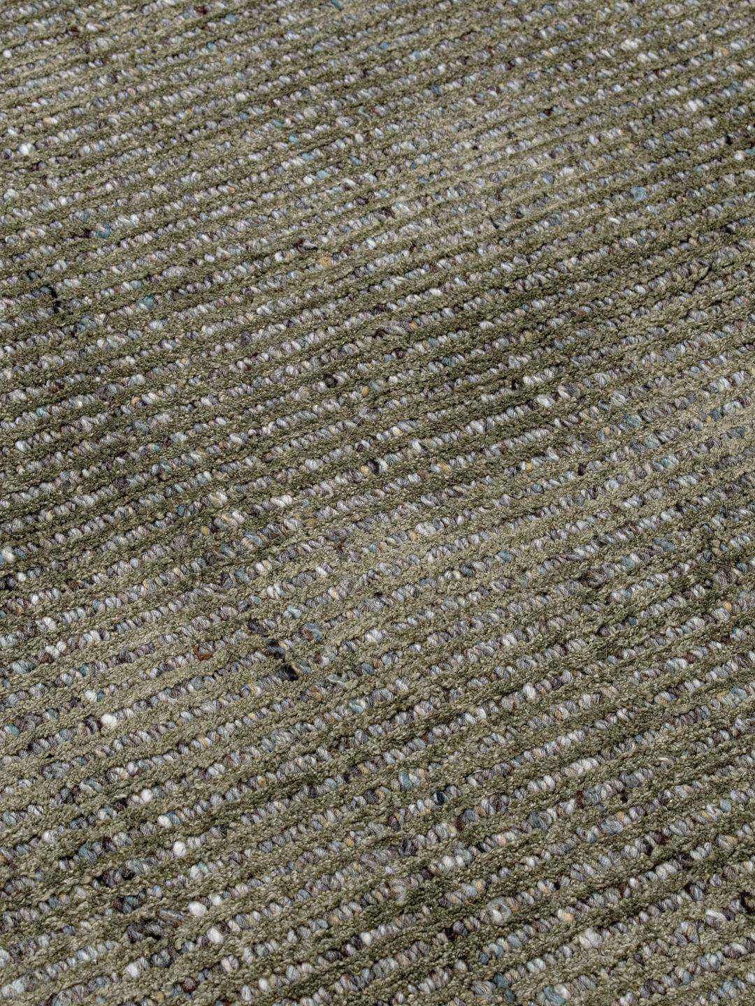 Garcia Wool & Artsilk Rug - Olive