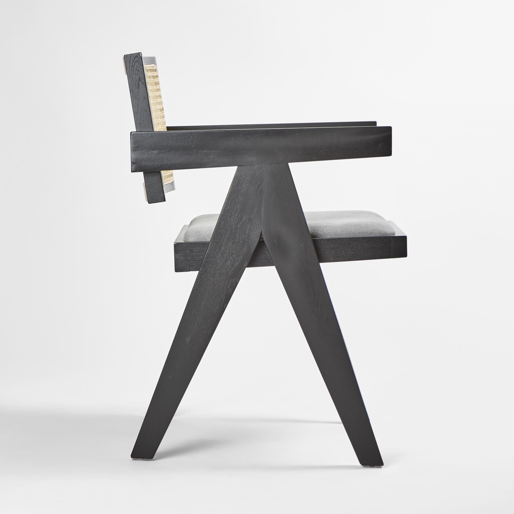 Lexi Scissor Leg Armchair - Black/Grey