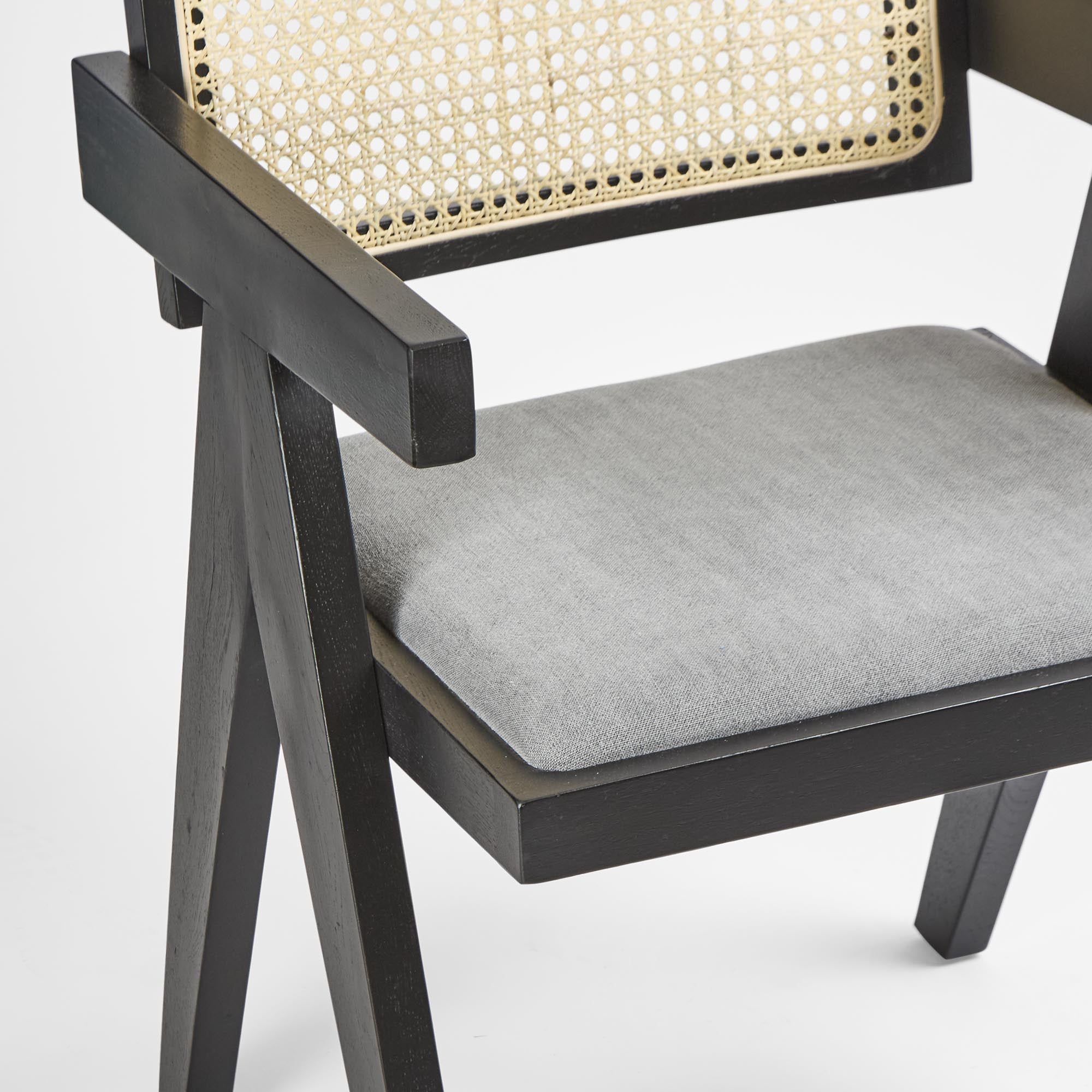 Lexi Scissor Leg Armchair - Black/Grey