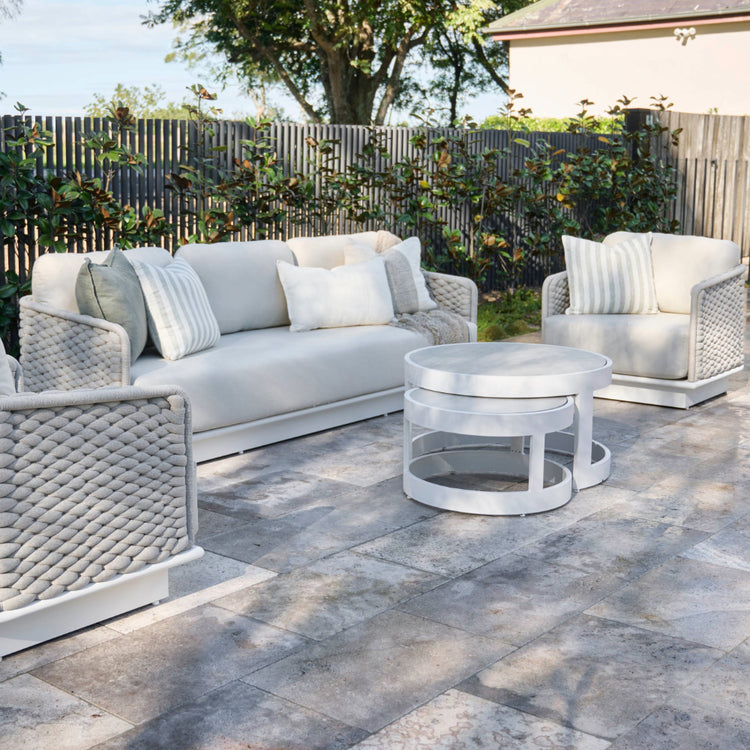 Luca Linen Outdoor Cushion - Pistachio