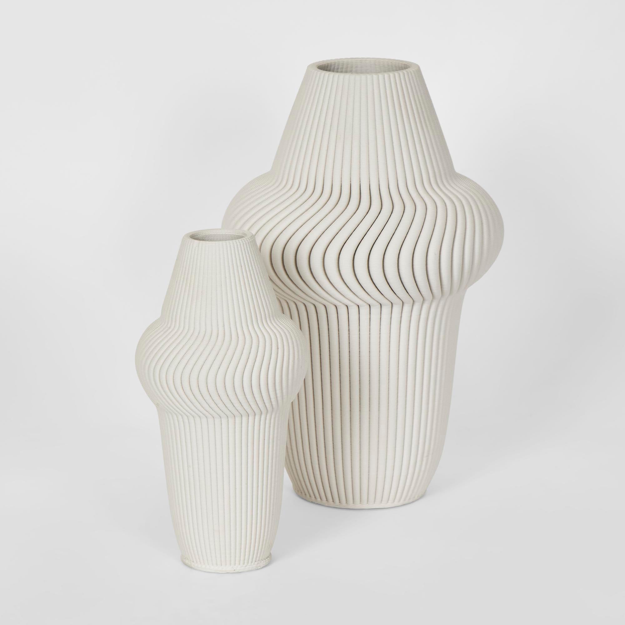 Helix 3D Vase Large - White