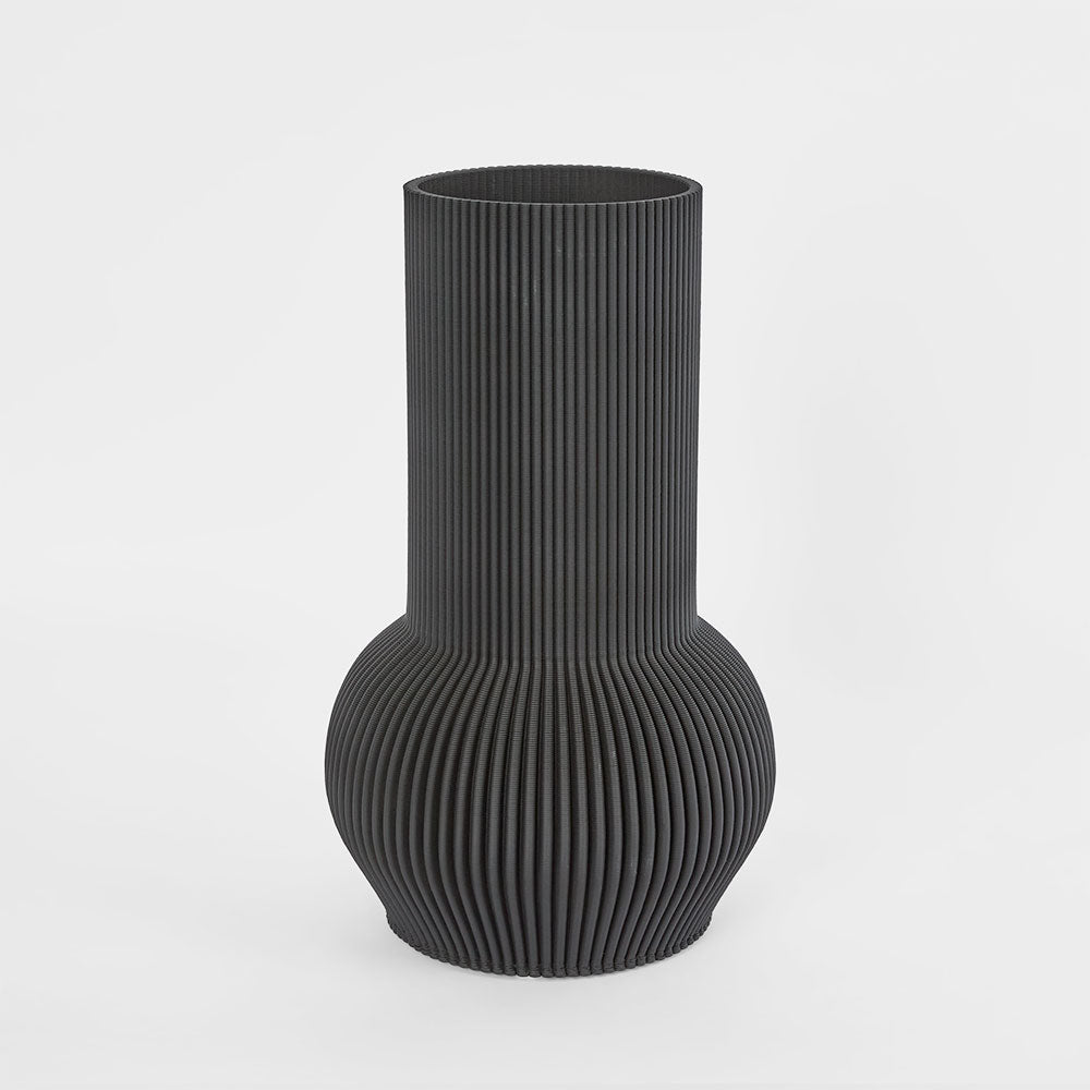 Hend 3D Vase Small - Black