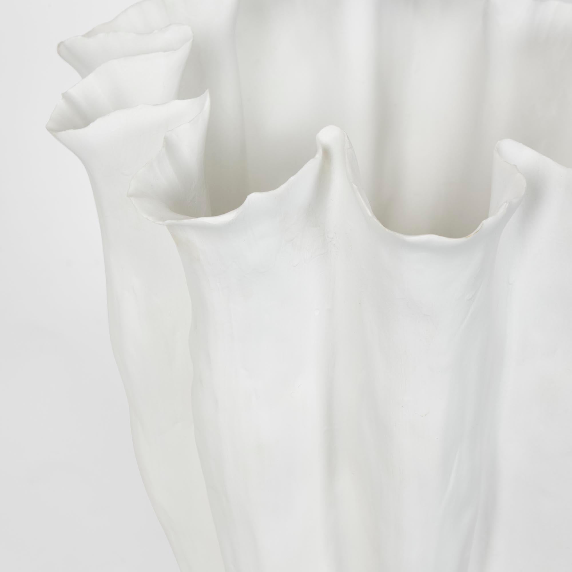 Axel Vase Small - White