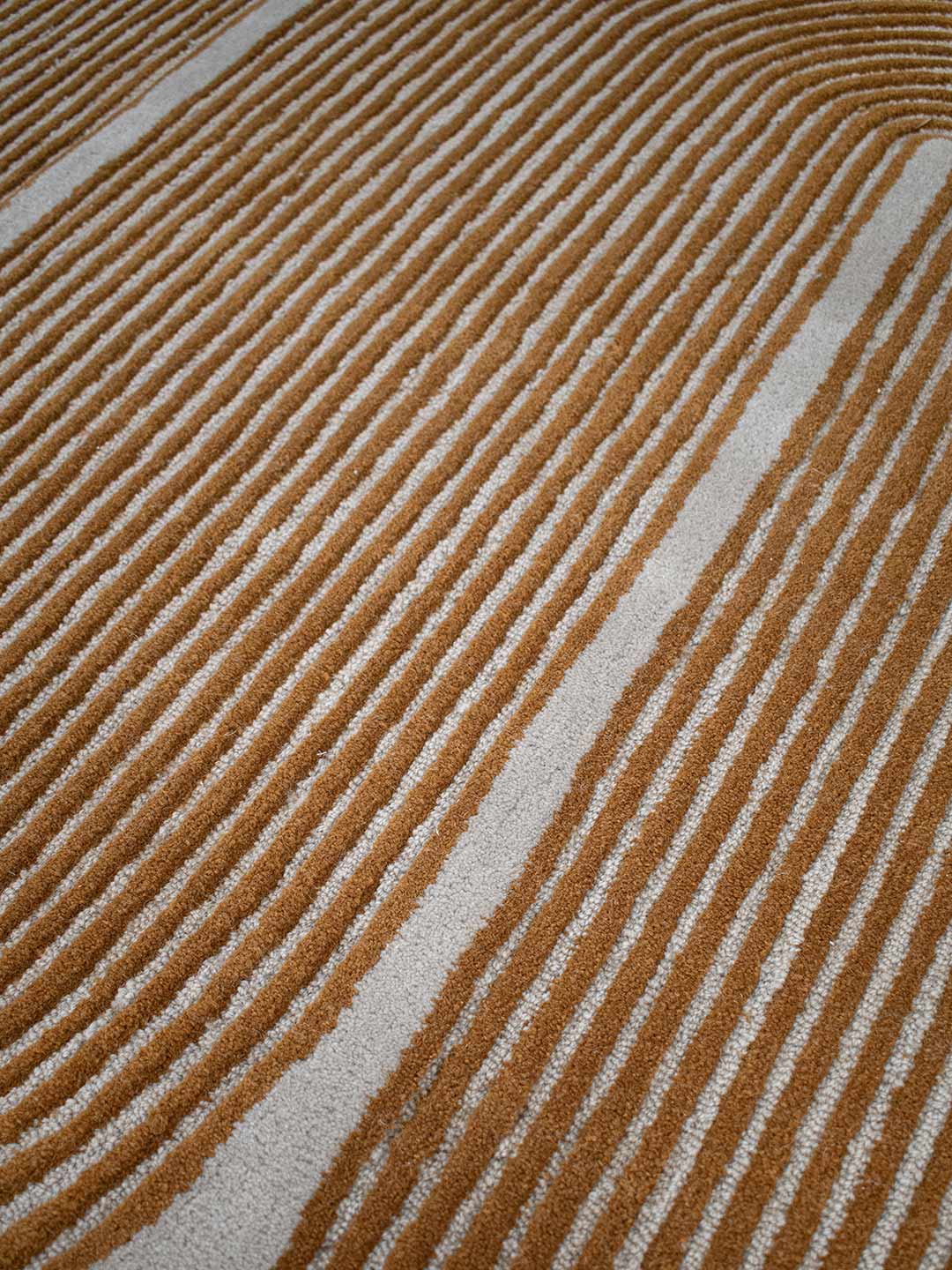 Viper Wool Rug - Golden