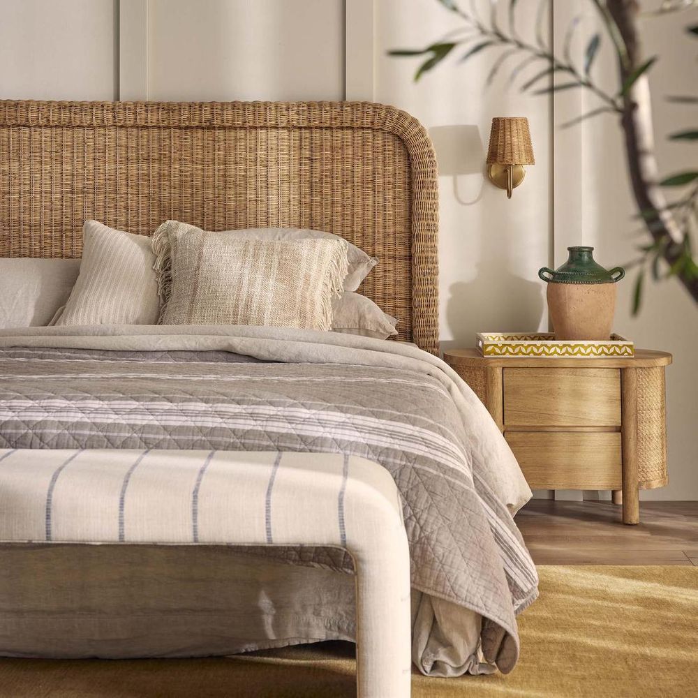 Southport Bench - Navy Stripe