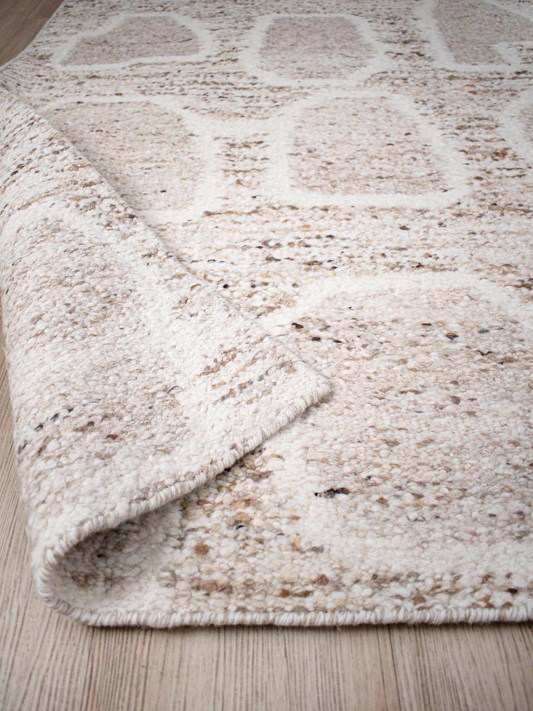 Heras Wool Rug - Sand